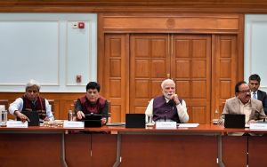  प्रधानमंत्री ने वैज्ञानिकों से उत्पाद विकसित करने के लिए पारंपरिक ज्ञान -आधुनिक विज्ञान का मिला जुला उपयोग करने को कहा