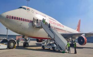  सभी घरेलू व्यावसायिक उड़ानें कल आधी रात से बंद  