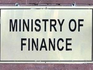   वित्त मंत्रालय ने स्पष्ट किया, वित्तीय वर्ष का कोई विस्तार नहीं