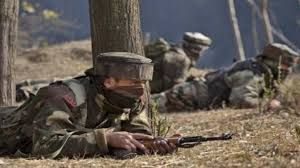  जम्मू-कश्मीर में आतंकियों के साथ मुठभेड़ में 3 जवान शहीद, 9 आतंकी मारे गए  