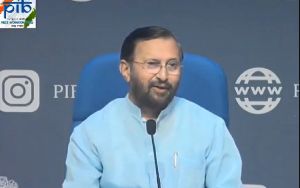 राष्ट्रपति, उपराष्ट्रपति और राज्यपाल सामाजिक उत्तरदायित्व के तहत एक वर्ष तक तीस प्रतिशत वेतन कम लेंगे