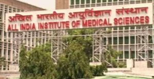  एम्स ने अस्पताल में आने वालों के लिए मास्क लगाना अनिवार्य किया