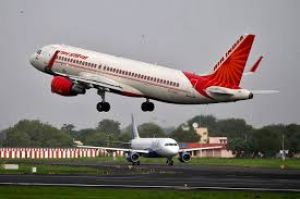   दिल्ली हवाई अड्डे पर सोमवार से करीब 380 घरेलू विमानों का संचालन