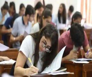  विश्वविद्यालयों में अंतिम वर्ष की परीक्षा सितंबर के अंत में होगी