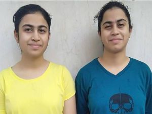 जुड़वां बहनों ने 12 वीं की परीक्षा में हासिल किए समान अंक
