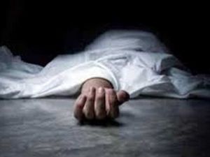   हत्या कर शव सड़क किनारे फेंका