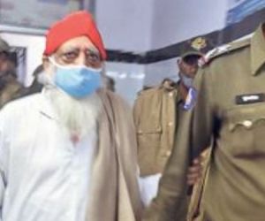 आसाराम की तबीयत खराब, जेल से लाया गया अस्पताल