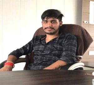 गायब था व्यवसायी का बेटा, देर रात मिली लाश