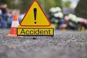  ट्रक और बोलेरो की टक्कर में दो लोगों की मौत