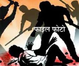 चोरी के शक में युवक को पीट-पीटकर मार डाला! चार आरोपी गिरफ्तार