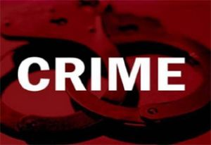 अवैध संबंध के विरोध गुस्साए पति ने पत्नी को चाकू मारा