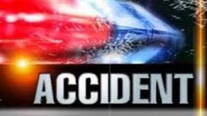  ट्रक की टक्कर से टेंपो सवार दो लोगों की मौत, चार घायल