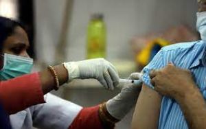  भारत ने अब तक लगभग 70 देशों में कोविड टीके की पांच करोड 85 लाख से अधिक खुराक भेजी