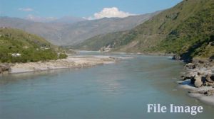  केंद्र, दो राज्यों ने केन-बेतवा नदी-जोड़ो परियोजना के क्रियान्वयन के वास्ते समझौते पर हस्ताक्षर किये