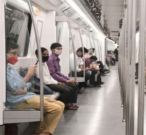  मॉल, धार्मिक स्थलों जैसे कोविड सुपरस्प्रेडर क्षेत्रों में दिशानिर्देश लागू करने के प्रयास तेज करें