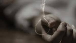 नन्ही बेटी को जहर देकर मां ने की आत्महत्या !