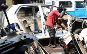   नए वाहनों की खरीद से पहले पुराने वाहन के स्क्रैप सर्टिफिकेट जमा करने पर 25 प्रतिशत कर छूट का प्रस्ताव