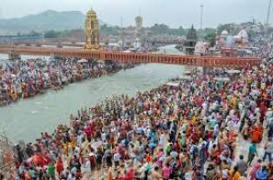 इस बार कुंभ में मुख्य स्नान पर्वों पर ज्यादा भीड़ की संभावना नहीं: मेला अधिकारी