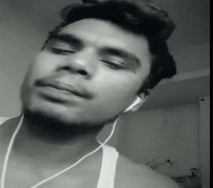 मैं दुनिया तेरी छोड़ चला... गीत सुनते-सुनते युवक ने लगा ली फांसी!