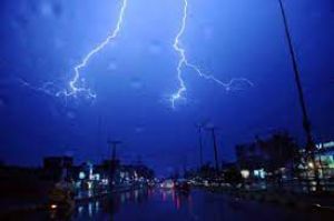  काल बैसाखी ने सिलीगुड़ी में उत्पात मचाया