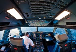  देश के पांच हवाई अड्डों पर आठ नयी उड़ान प्रशिक्षण अकादमियां स्थापित की जाएंगी: सरकार