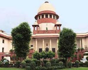  सुप्रीम कोर्ट  ने एम्स को पीजी मेडिकल की प्रवेश परीक्षा एक महीने बाद कराने का दिया आदेश