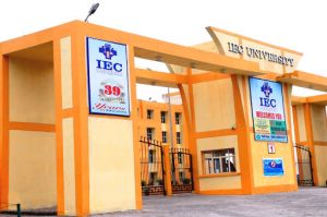  कोविड-19 में कमाउ माता-पिता को खोने वाले छात्रों को निशुल्क शिक्षा देगा आईईसी विश्वविद्यालय