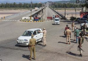  सेना के जवानों ने पुलिस अधिकारी से की मारपीट ! प्राथमिकी दर्ज