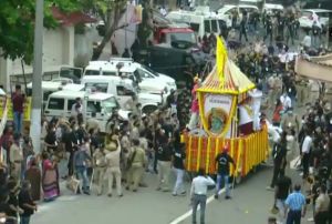   कोविड-19 पाबंदियों के बीच भगवान जगन्नाथ की रथ यात्रा संपन्न