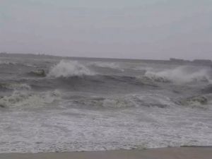 अरब सागर में 1982 से 2019 के बीच चक्रवातों की आवृत्ति 52 प्रतिशत बढ़ी है : अध्ययन