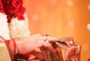 पति ने दिखाया बड़ा दिल, भाई से करा दी अपनी पत्नी की शादी, दिया सदा सुखी रहने का आशीर्वाद