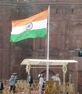 प्रधानमंत्री ने राष्&zwj;ट्र निर्माण के लिए सबका साथ, सबका विकास, सबका विश्वास और सबका प्रयास का आह्वान किया  