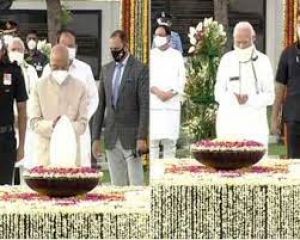 राष्ट्रपति, उपराष्ट्रपति, प्रधानमंत्री ने &lsquo;सदैव अटल' जाकर वाजपेयी को दी श्रद्धांजलि