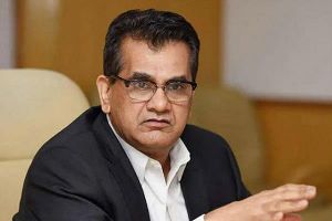 महिलाओं की अधिक वित्तीय भागीदारी के लिए अधिक अनुकूल वित्तीय प्रणाली की जरुरत: अमिताभ कांत