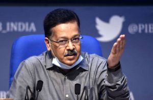  सावधानी से त्योहार मनाएं, कोविड-19 की दूसरी लहर खत्म नहीं हुई है : केंद्र सरकार