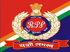 हाथ पर गुदे मोबाइल नंबर से किशोर परिवार से मिला