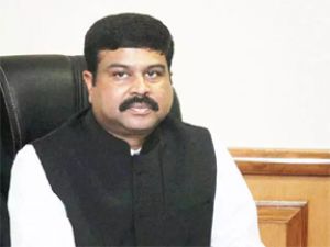  धमेंद्र प्रधान ने देश में विद्यालयों के खुलने की स्थिति की समीक्षा की