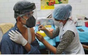  देश में अब तक कोविड-19 रोधी टीके की 68 करोड़ से अधिक खुराक दी गयी : सरकार