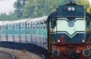 पूर्व तटीय रेलवे ने कुछ ट्रेनों में अनारक्षित टिकट के साथ यात्रा की अनुमति दी