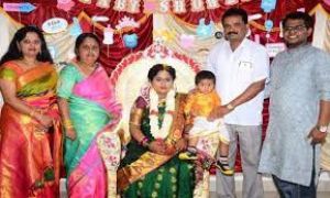  एक परिवार के पांच सदस्य मृत मिले, ढाई वर्षीय बच्ची बेहोश मिली