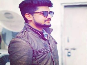 पेट्रोल-पंप मालिक के इकलौते बेटे की गोली लगने से मौत