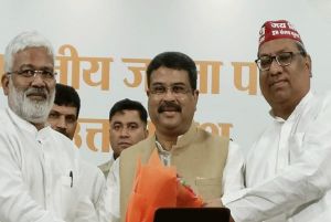  उत्तर प्रदेश में भाजपा और निषाद पार्टी मिलकर लड़ेंगे विधानसभा का चुनाव : धर्मेंद्र प्रधान