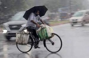  चक्रवात गुलाब के आने से पहले ओड़िशा में बारिश शुरू