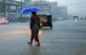 मौसम विभाग ने केरल के पांच जिलों के लिए 'ऑरेंज अलर्ट' जारी किया
