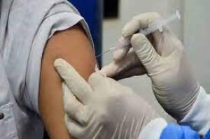 भारत में कोविड-19 रोधी टीकों की 107 करोड़ से अधिक खुराक दी जा चुकी हैं : मंत्रालय