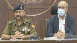 प्रश्न पत्र लीक होने के कारण टीईटी परीक्षा स्थगित, 26 लोग गिरफ्तार प्रश्न पत्र लीक होने के कारण टीईटी परीक्षा स्थगित, 26 लोग गिरफ्तार