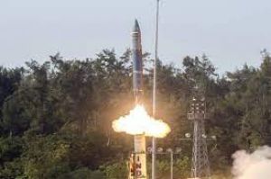 भारत ने ओडिशा तट से ‘प्रलय' मिसाइल का सफल परीक्षण किया