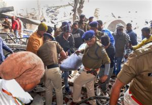 फैक्टरी में बॉयलर फटने से छह लोगों की मौत