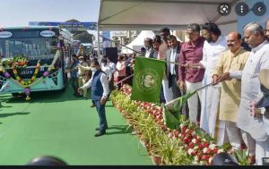   कर्नाटक ने सार्वजनिक परिवहन के लिए इलेक्ट्रिक बस सेवा शुरू की