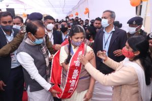  मध्य प्रदेश में किशोरों को पहले दिन लगाए गये देश में सर्वाधिक 10.02 लाख कोविड-19 रोधी टीके